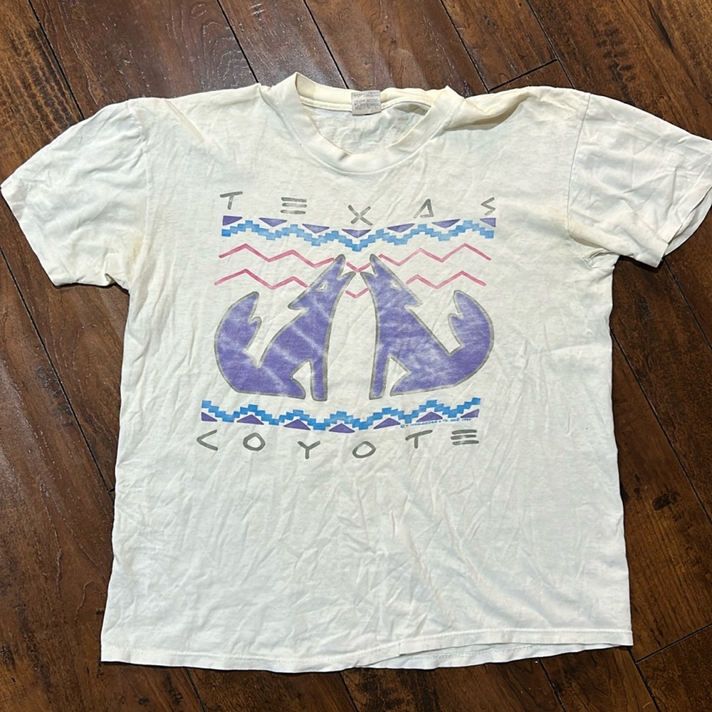 Vintage 90s Texas Coyote Tribal Artwork T-Shirt Size Large